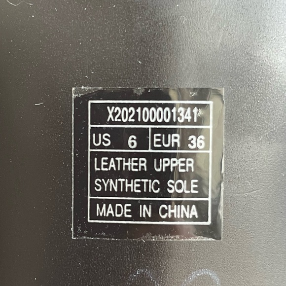 XOXO Leather Booties with Faux Fur Trim, 3” heel. Super Cute 🥰 and Original !!! - Picture 6 of 16